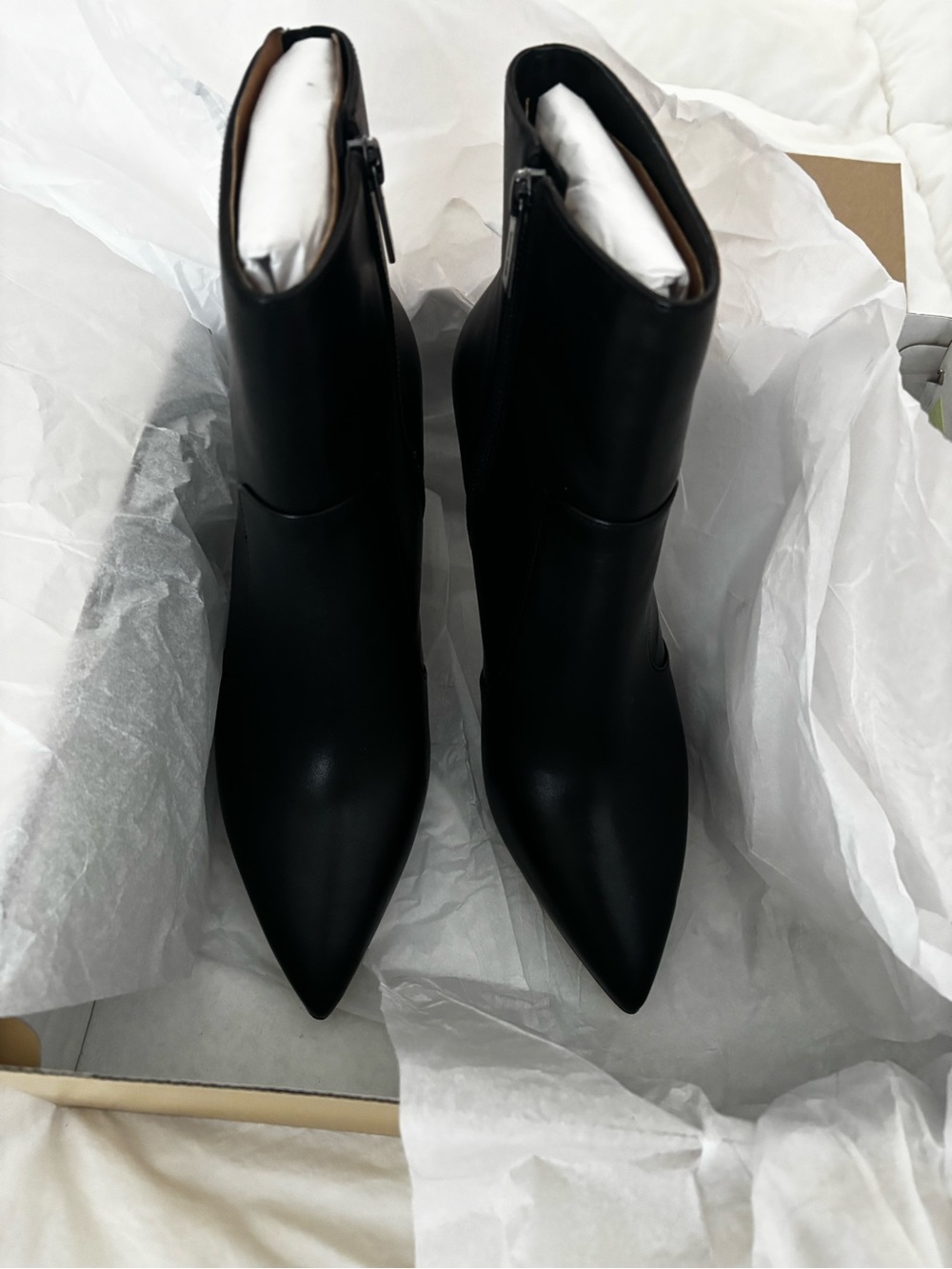 MICHAEL Michael Kors Black Pointed-Toe Ankle Stiletto Heeled Boots